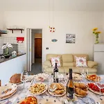 White Private * Torre Squillace