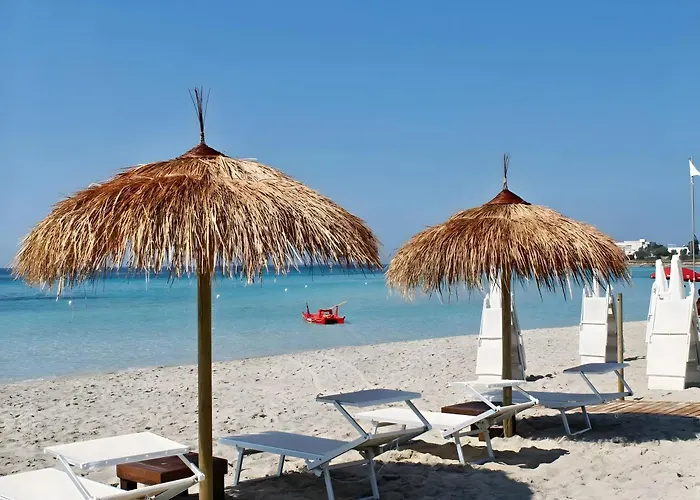 White Private فيلة Torre Squillace